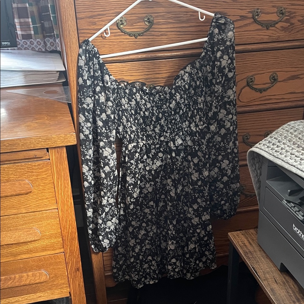 Altar'd State Black and White Floral Long Sleeve Dress